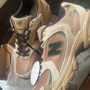 New Balance 530 Beige and Green Shoes